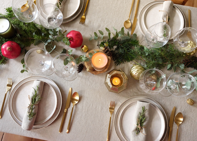 Decorating Your Christmas Dining Table with Elegance