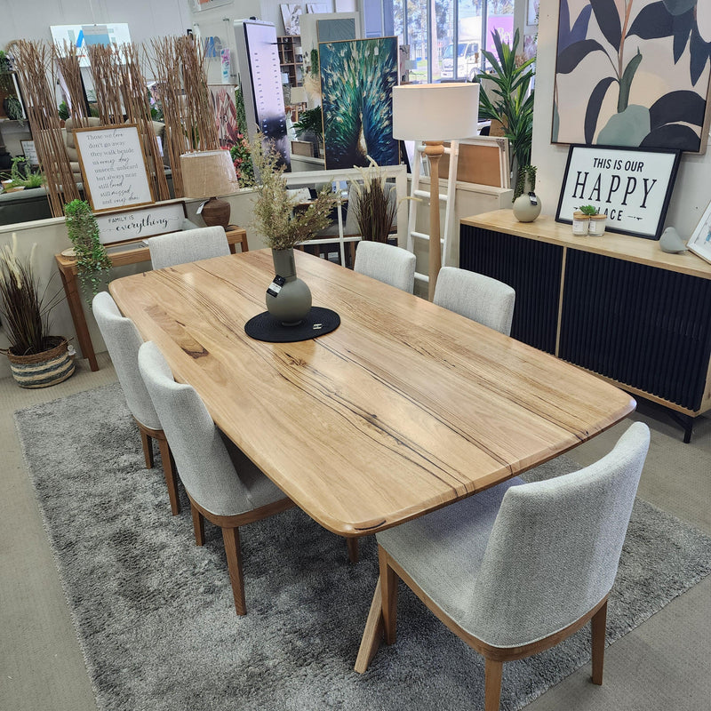 Derwent Dining Table